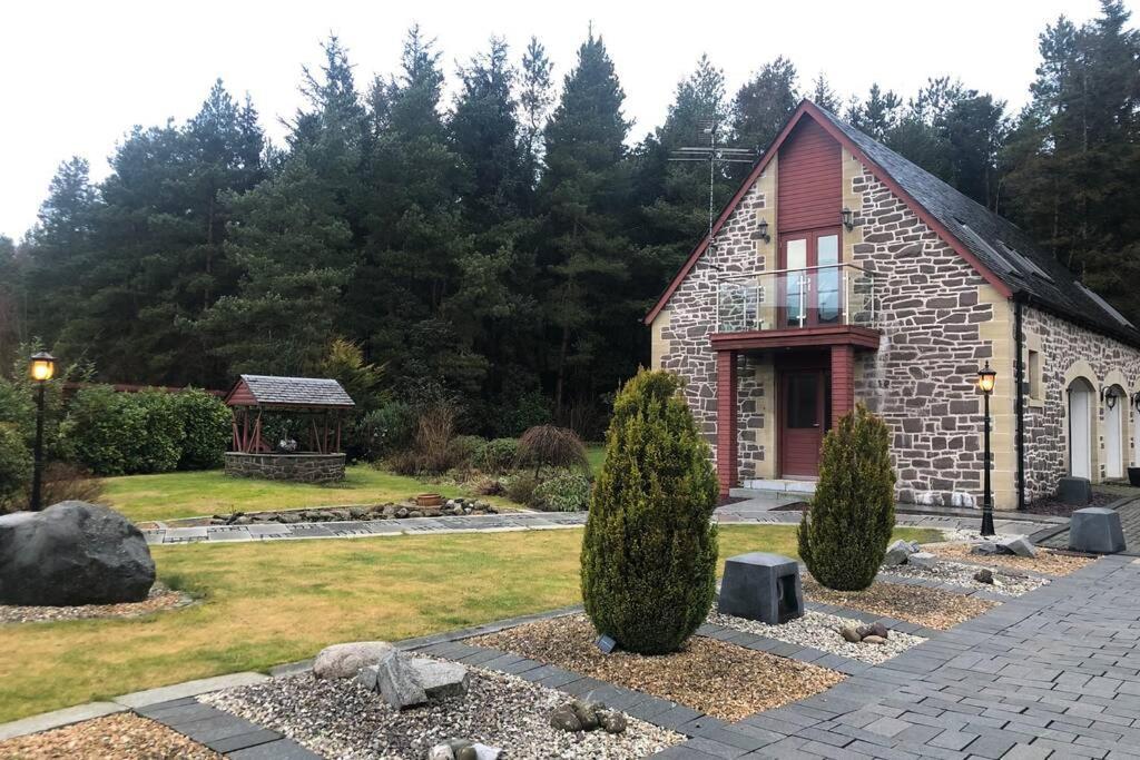 Struan Coach House In Gated Residence Stirling Eksteriør bilde