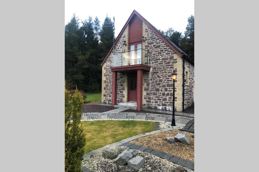 Struan Coach House In Gated Residence Stirling Eksteriør bilde
